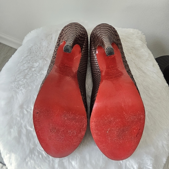 Christian Louboutin Brown Python Embossed Leather Peep Toe Pumps - Picture 10 of 11